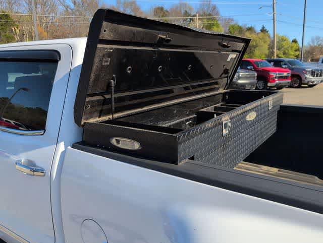 Used 2015 GMC Sierra 3500 Denali w/ Duramax Plus Package image 39