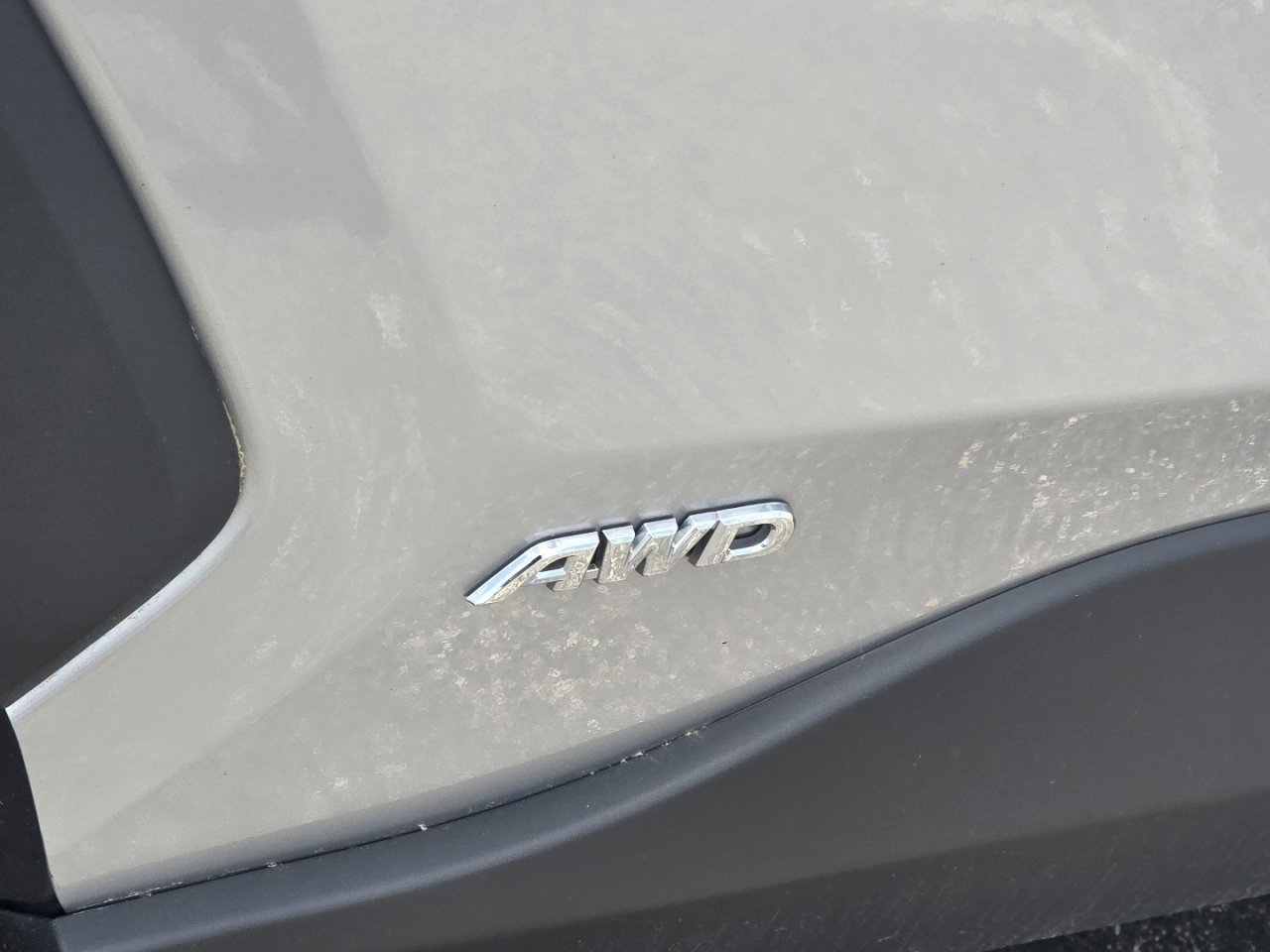 Used 2023 Toyota RAV4 LE AWD/4WD image 15