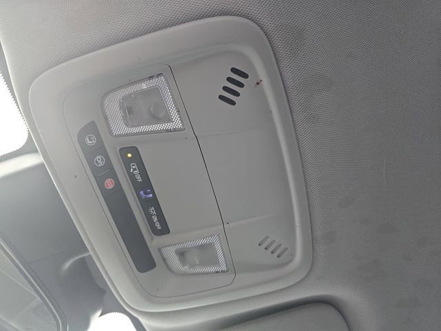 Used 2024 Chevrolet Malibu LT image 43