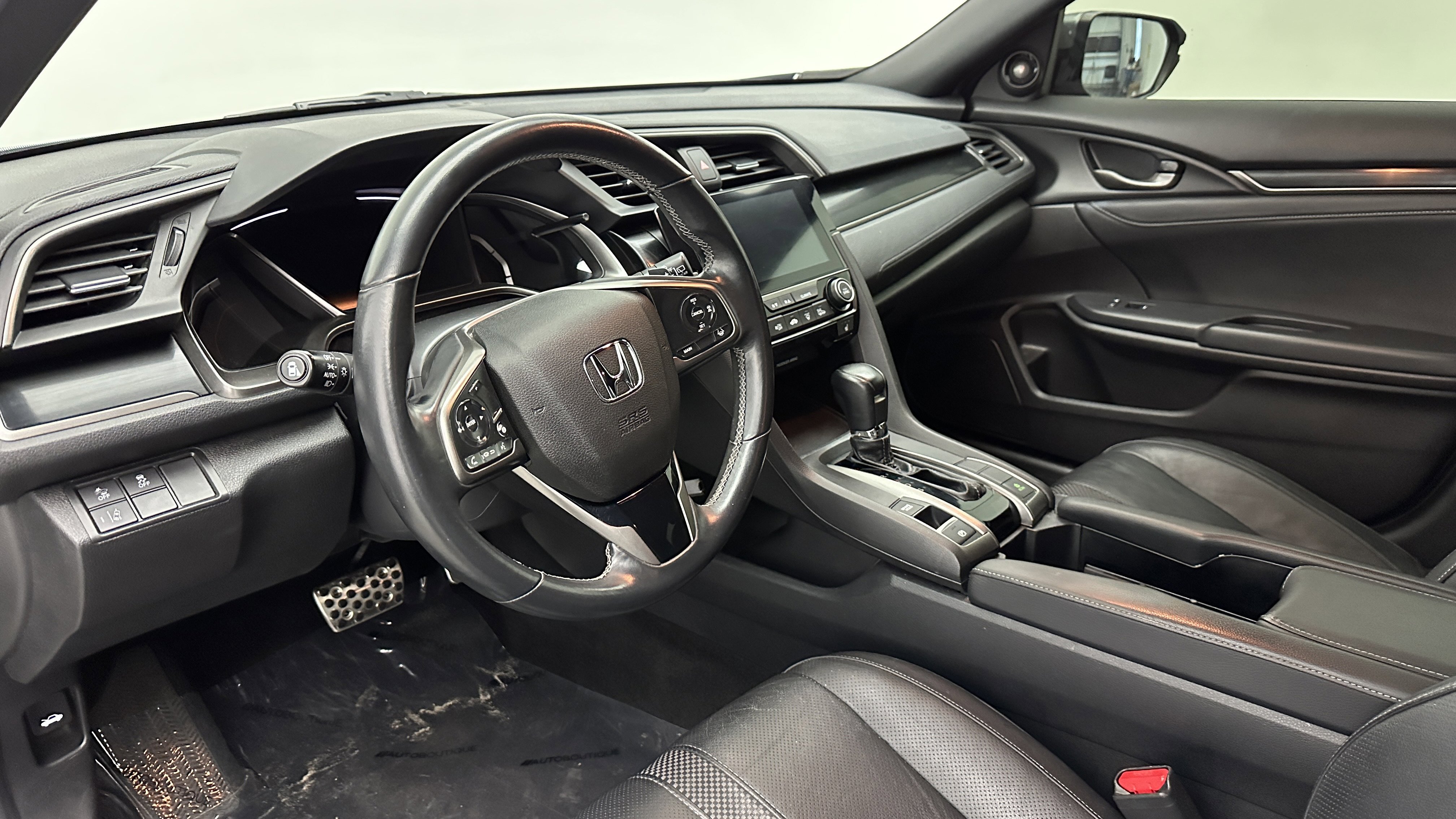 Used 2021 Honda Civic Sport Touring image 10