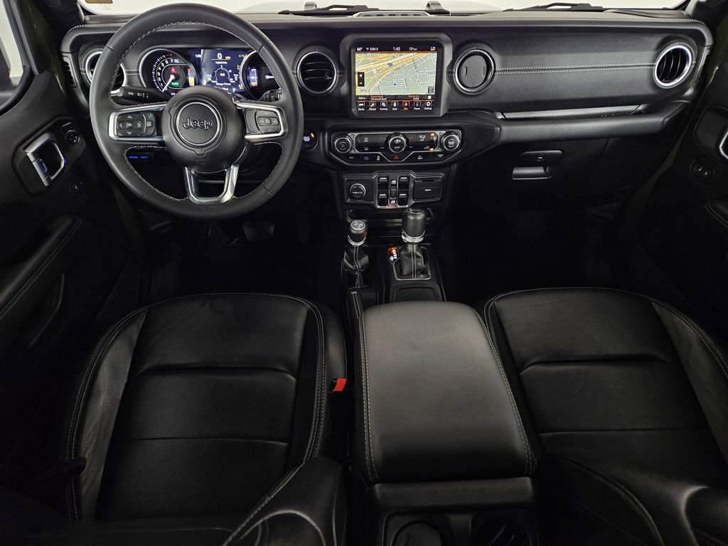 Used 2023 Jeep Wrangler Unlimited Sahara image 6