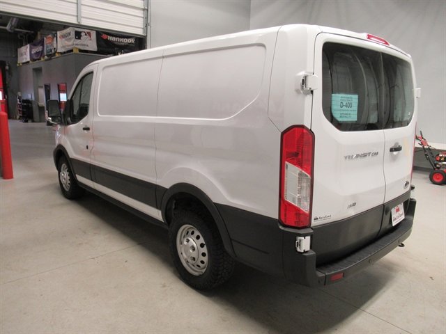Used 2023 Ford Transit 250 Low Roof AWD image 4