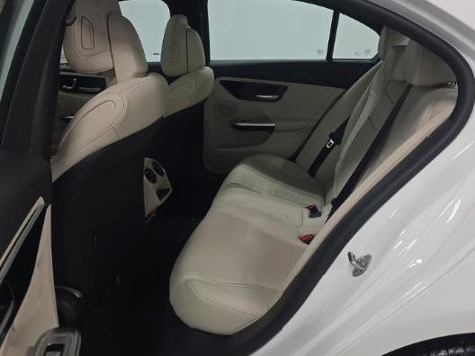 Used 2023 Mercedes-Benz C 300 4MATIC Sedan image 8