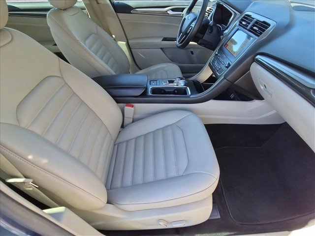Used 2019 Ford Fusion SEL FWD image 20