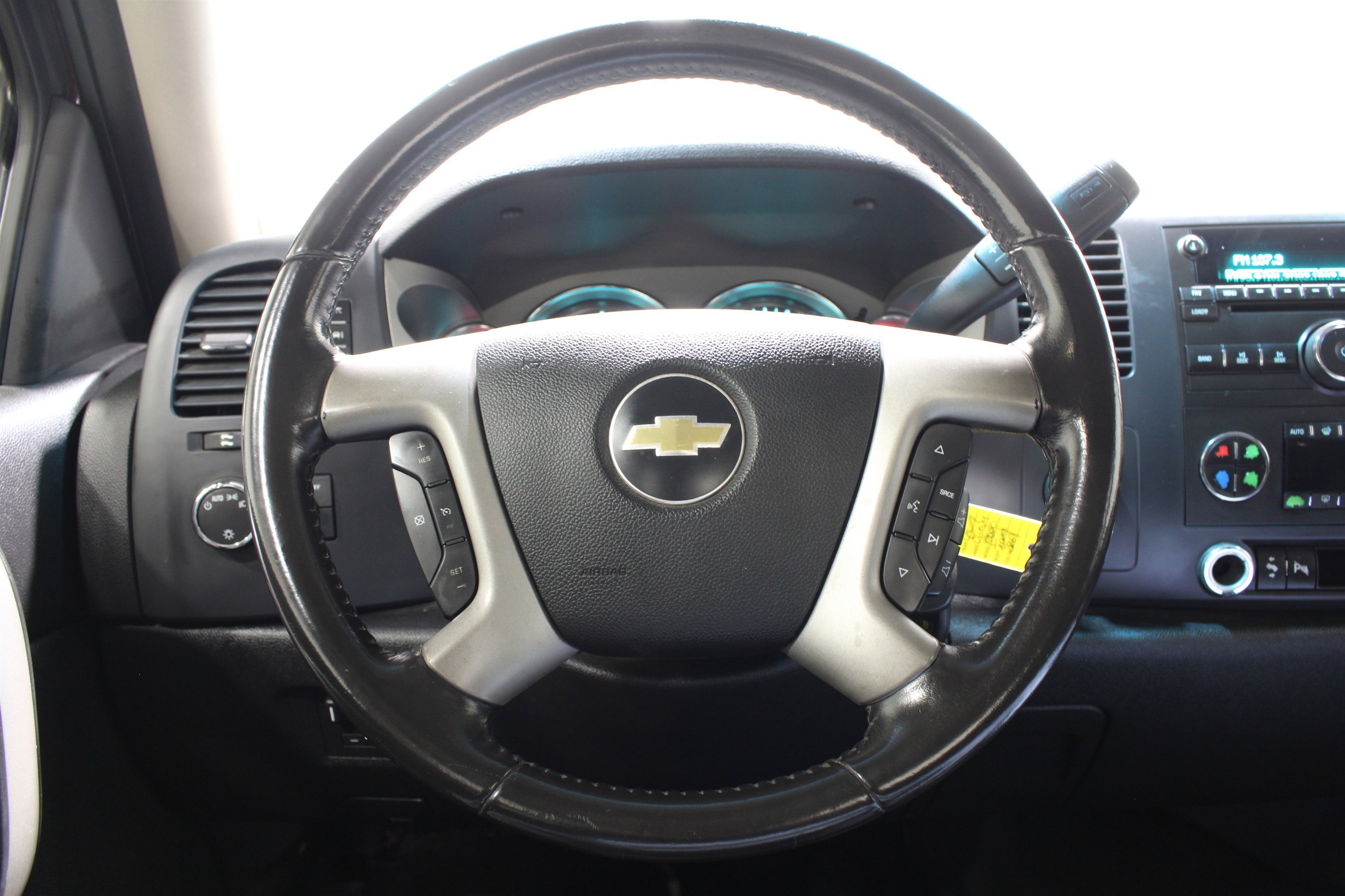 Used 2008 Chevrolet Silverado 2500 LT w/ 1LT Convenience Package image 8