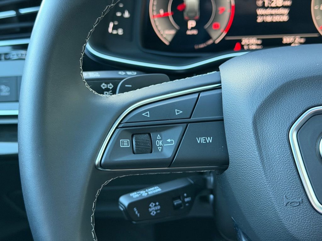 Used 2025 Audi Q7 2.0T Premium w/ Convenience Plus Package image 19