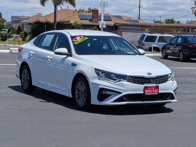 Used 2020 Kia Optima LX FWD image 3