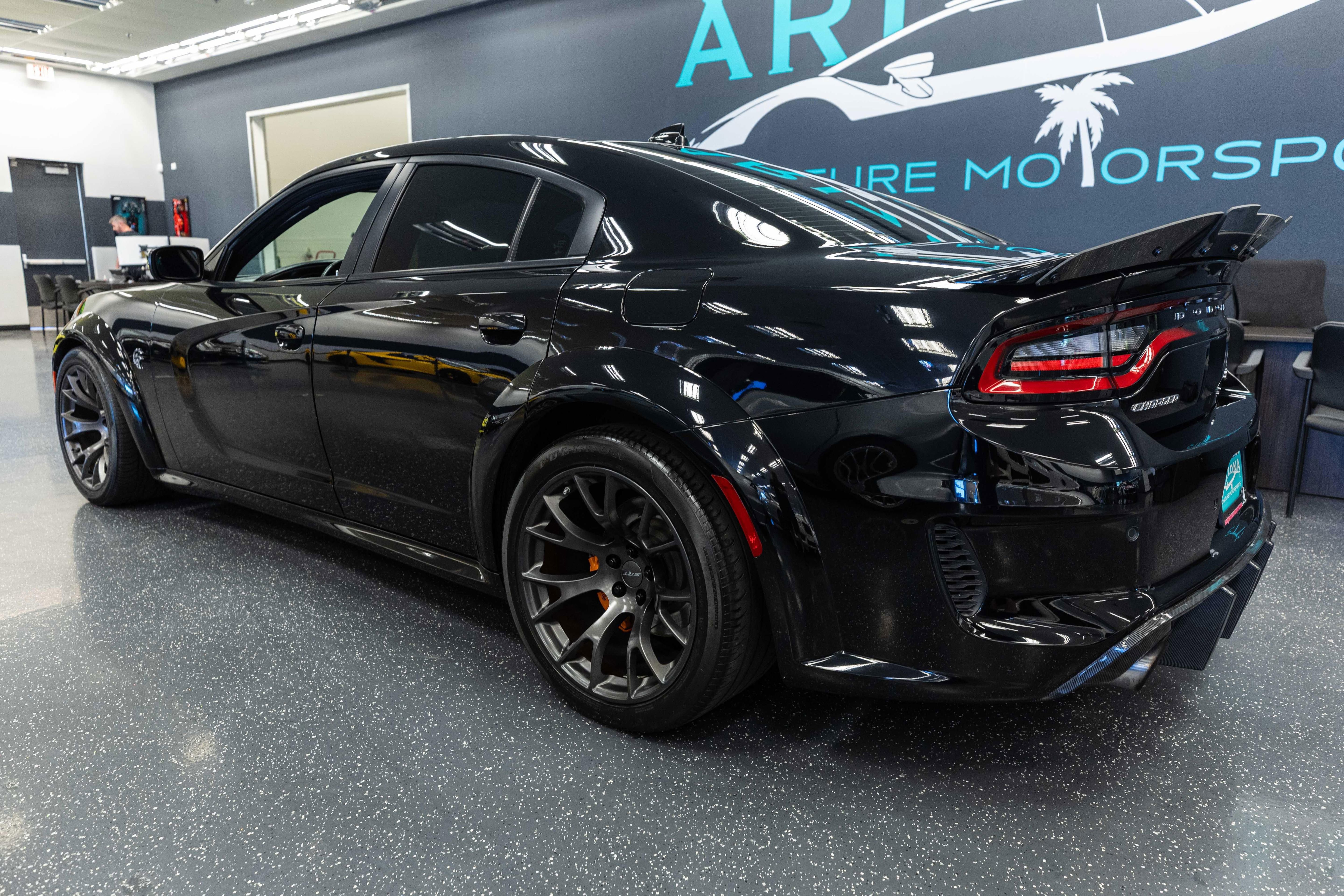 Used 2020 Dodge Charger SRT Hellcat w/ Harman/Kardon Audio Group RWD image 9