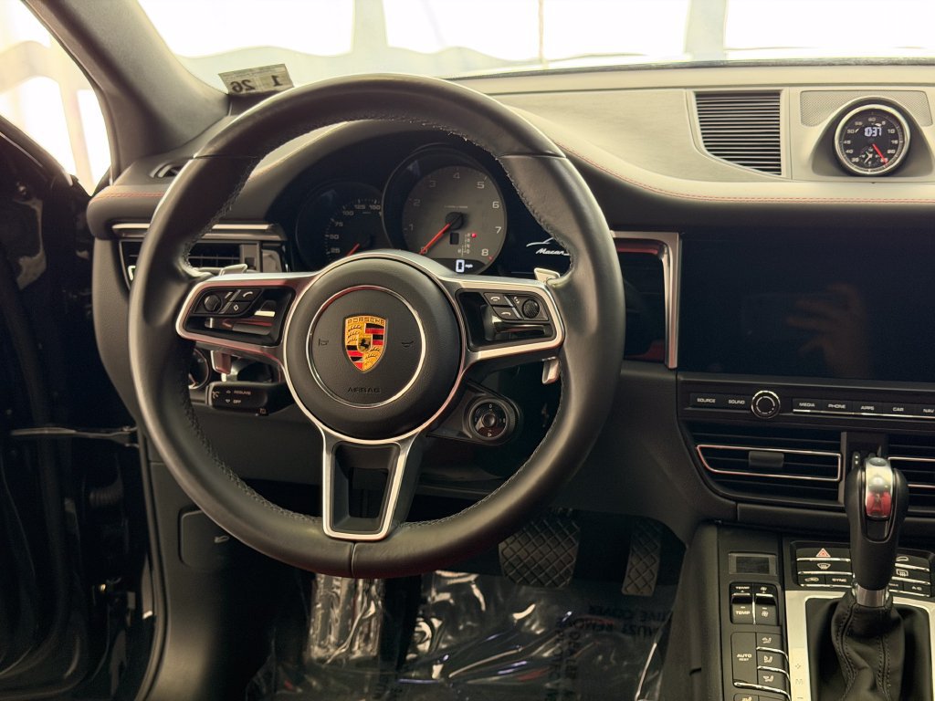 Certified 2021 Porsche Macan S AWD/4WD image 19