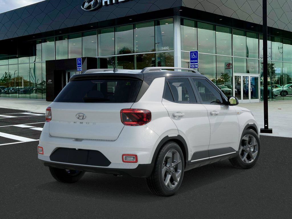 New 2026 Hyundai Venue SEL FWD image 4