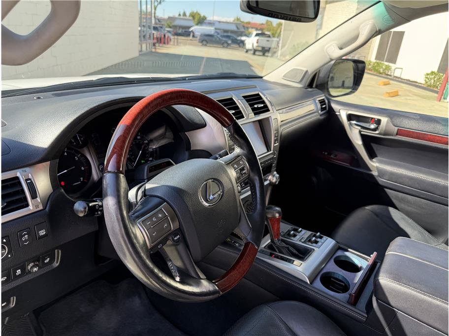 Used 2012 Lexus GX 460 Premium AWD/4WD image 11