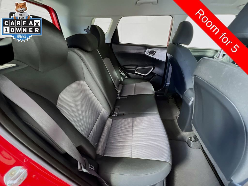 Certified 2022 Kia Soul LX w/ Technology Package FWD image 24