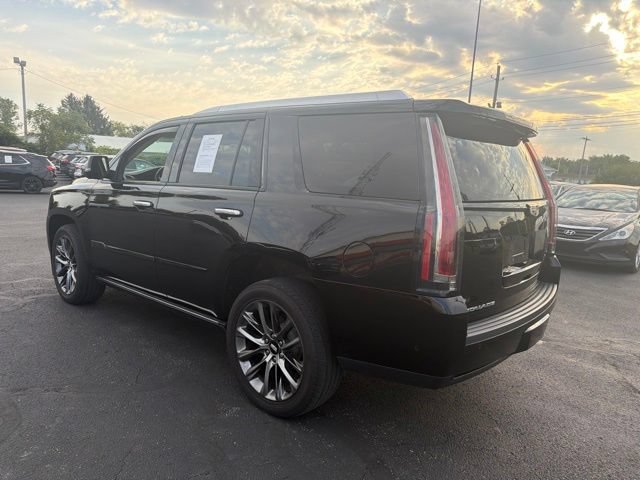 Used 2020 Cadillac Escalade Premium Luxury w/ Escalade Sport Edition AWD/4WD image 5