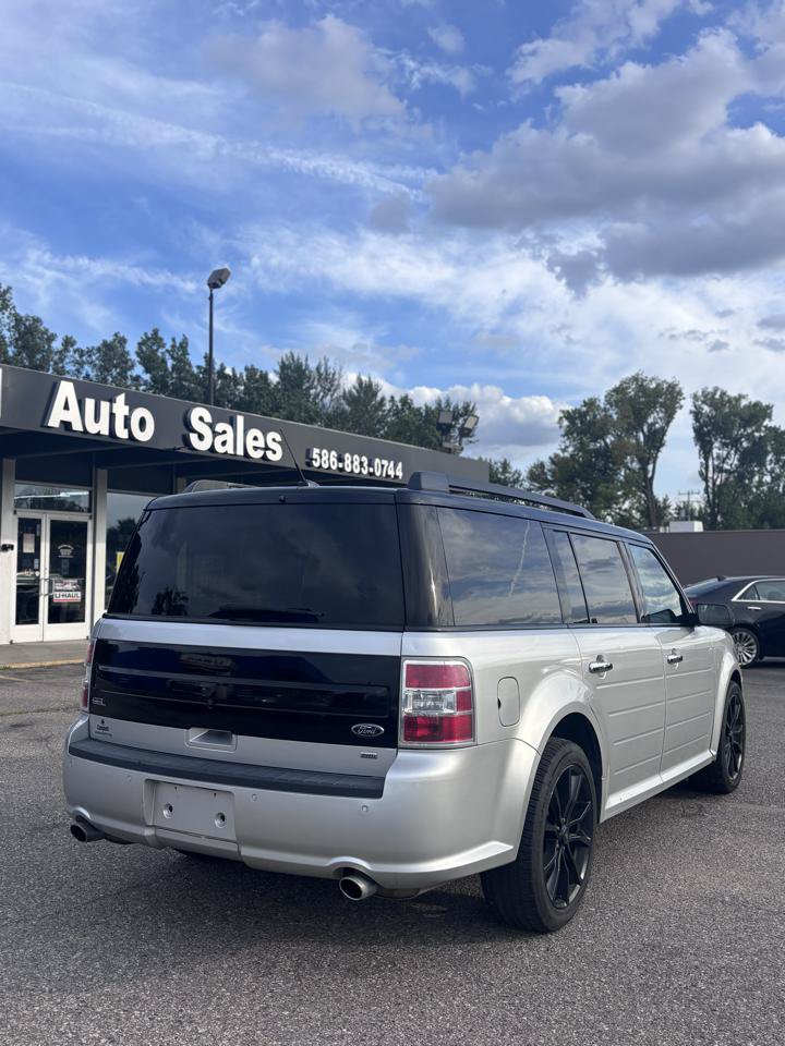 Used 2018 Ford Flex SEL w/ Equipment Group 202A AWD/4WD image 4