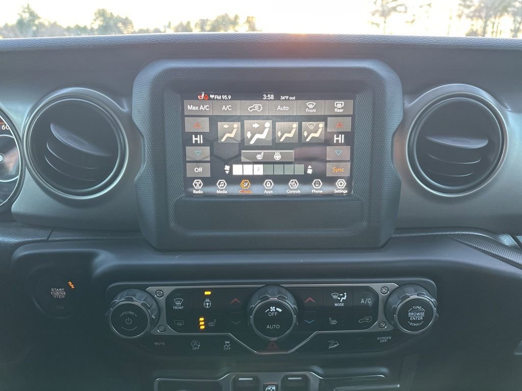 Used 2021 Jeep Wrangler Unlimited Sport image 22