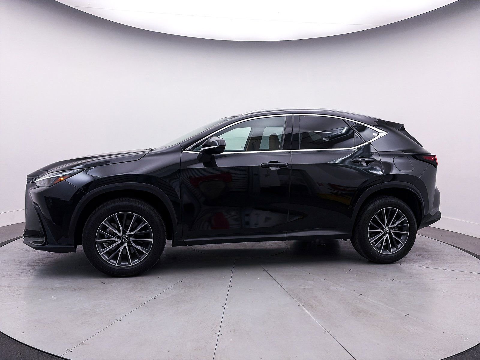Used 2024 Lexus NX 350 AWD w/ Cold Area Package image 36