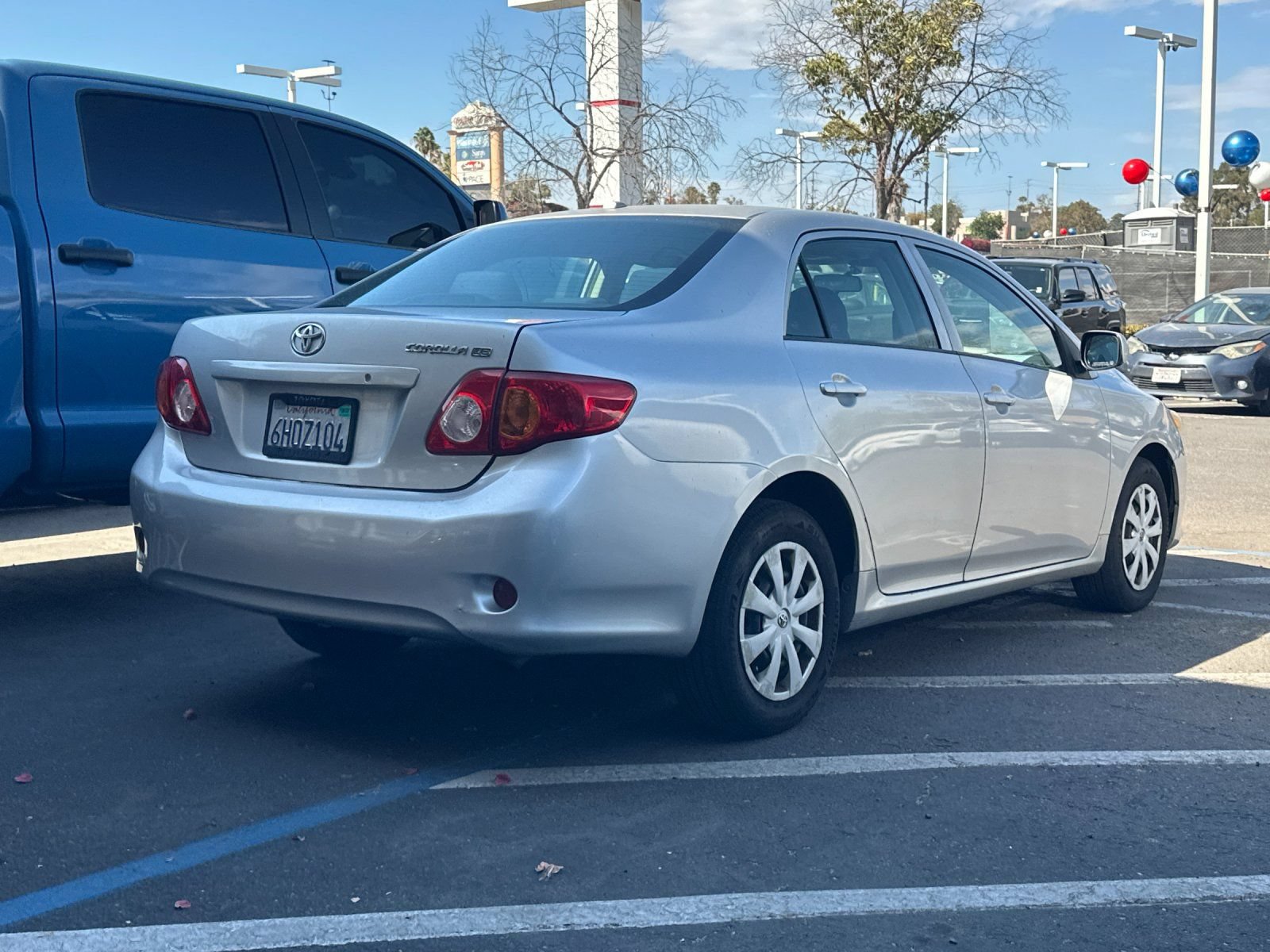 Used 2010 Toyota Corolla LE w/ All Weather Guard Pkg FWD image 3