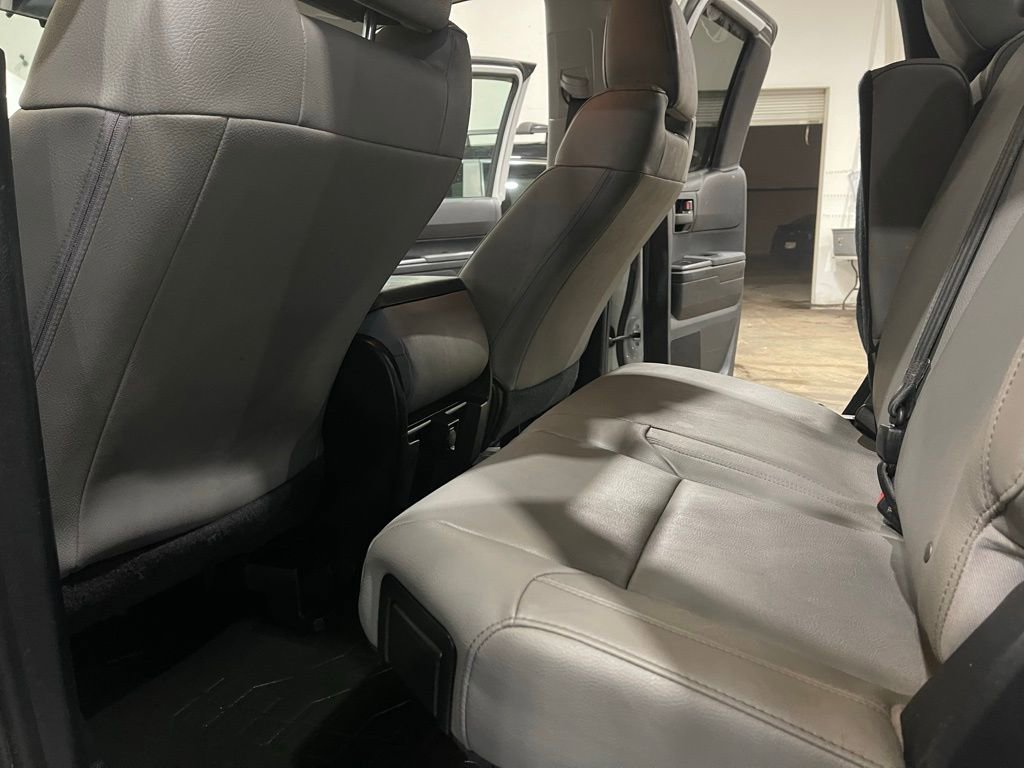 Used 2015 Toyota Tundra SR image 16