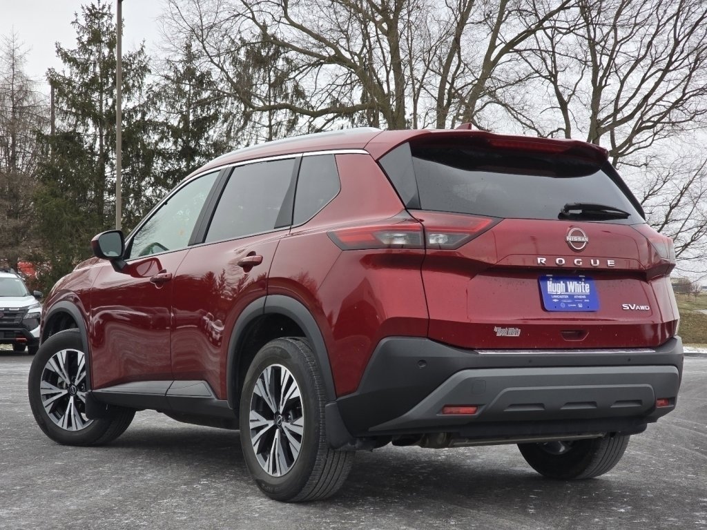 Used 2023 Nissan Rogue SV w/ SV Premium B Package image 14