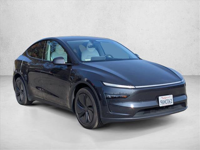 Used 2026 Tesla Model Y Premium image 3