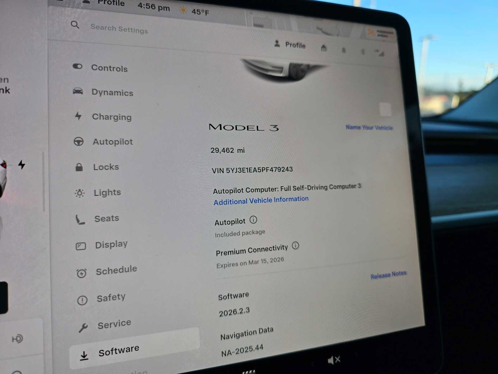 Used 2023 Tesla Model 3 Standard Range image 25