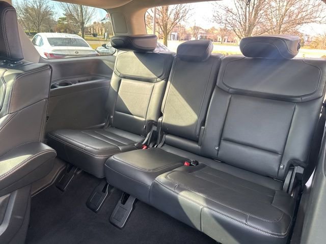 Used 2025 Ford Expedition Platinum image 38