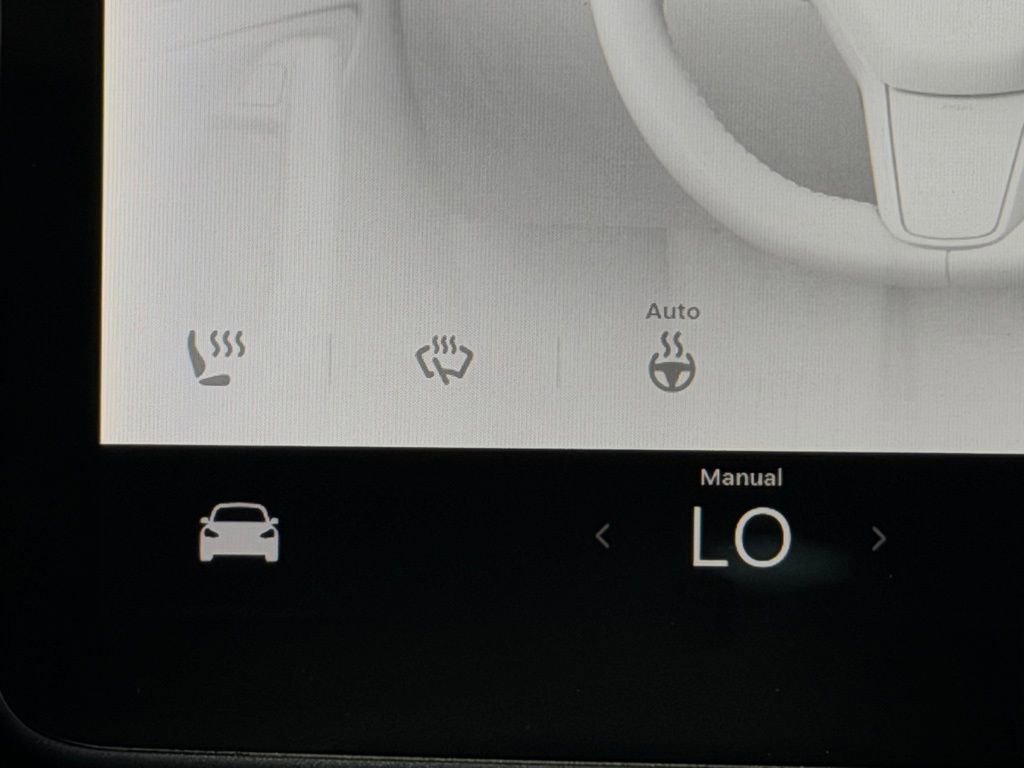 Used 2023 Tesla Model 3 Standard Range image 20