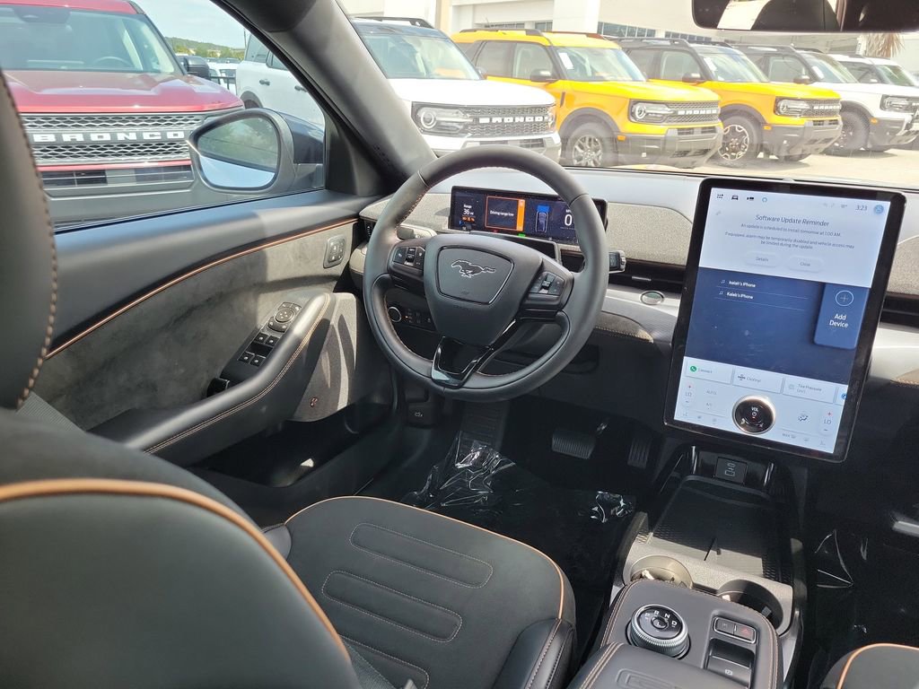 Used 2022 Ford Mustang Mach-E GT AWD/4WD image 11