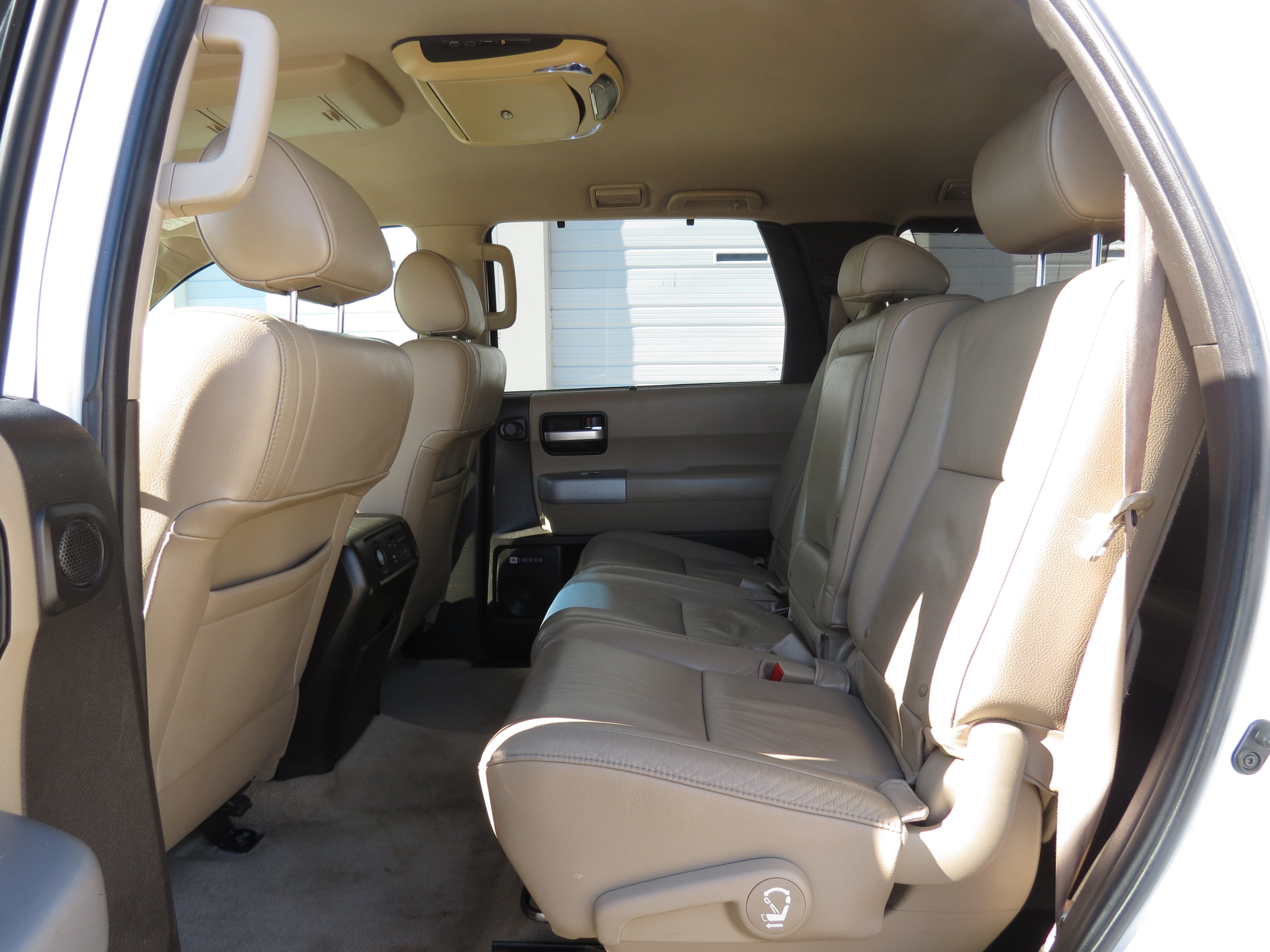 Used 2008 Toyota Sequoia Limited RWD image 30