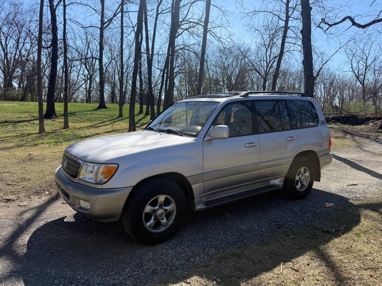 Used 2001 Toyota Land Cruiser image 3