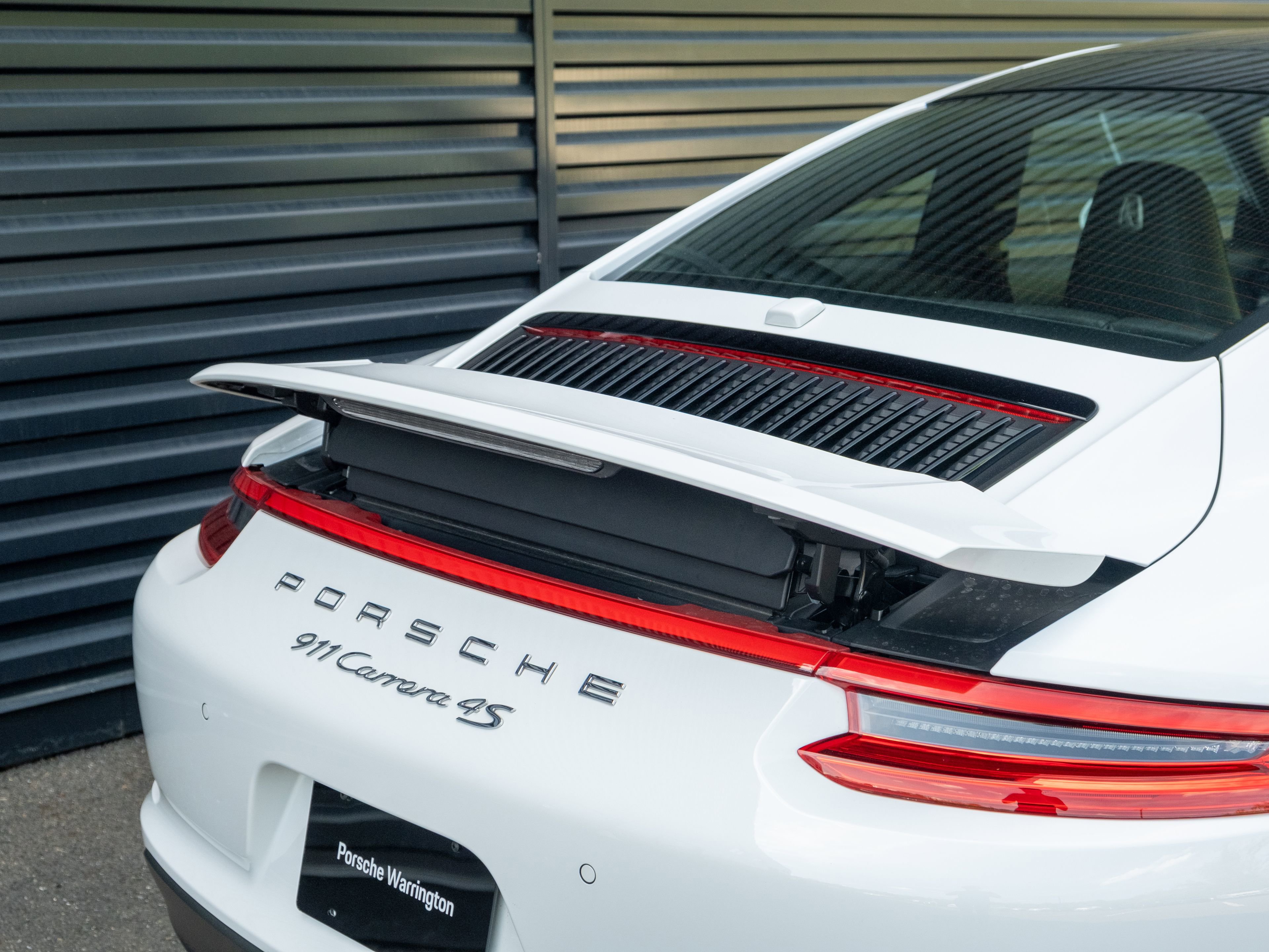 Used 2019 Porsche 911 Carrera 4S AWD/4WD image 22