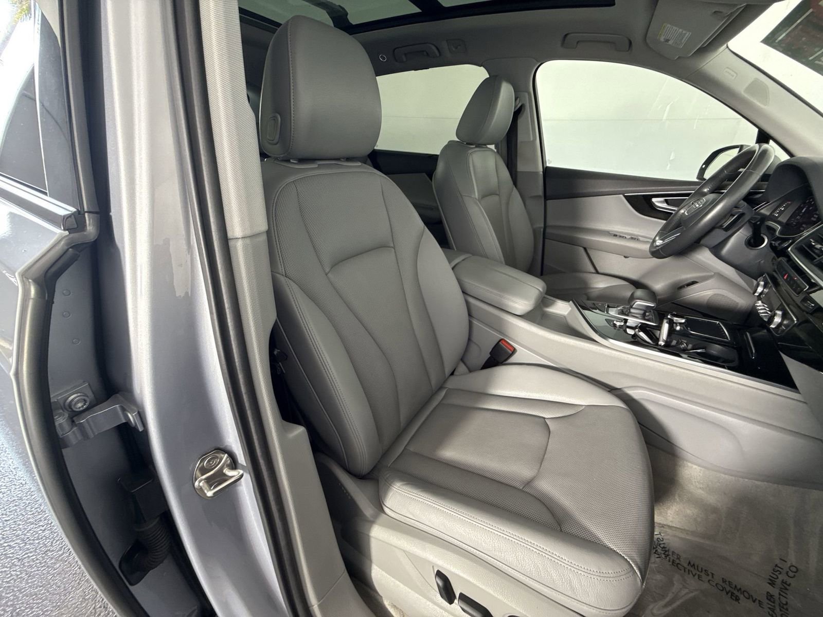 Used 2019 Audi Q7 3.0T Prestige w/ Prestige Package image 31