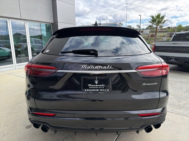 Certified 2023 Maserati Grecale Modena image 7