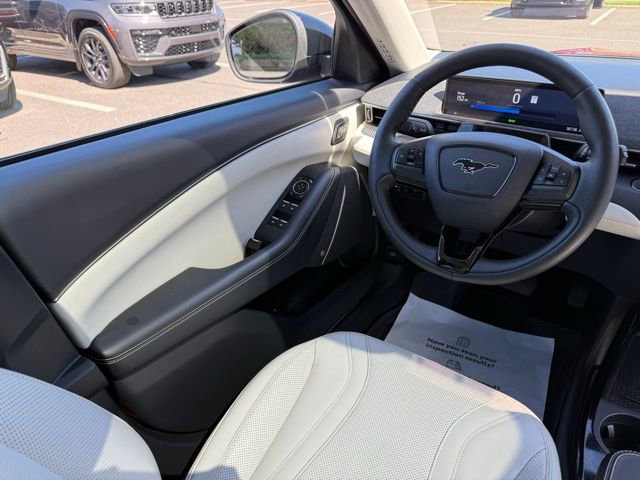 Used 2022 Ford Mustang Mach-E Premium AWD/4WD image 36