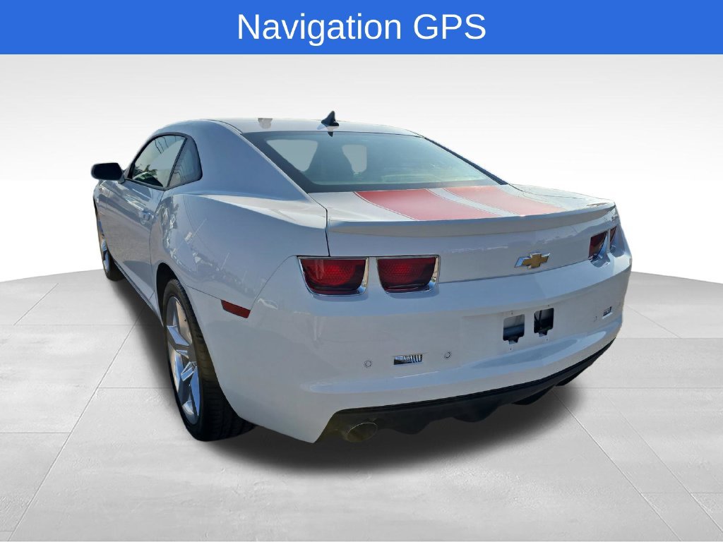 Used 2010 Chevrolet Camaro SS w/ RS Package RWD image 3