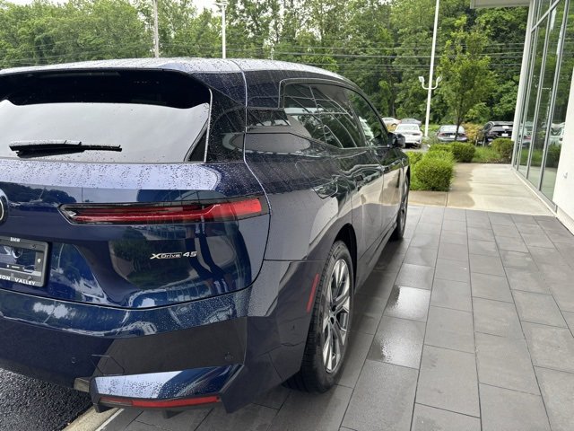 New 2026 BMW iX xDrive45 w/ Premium Package image 6