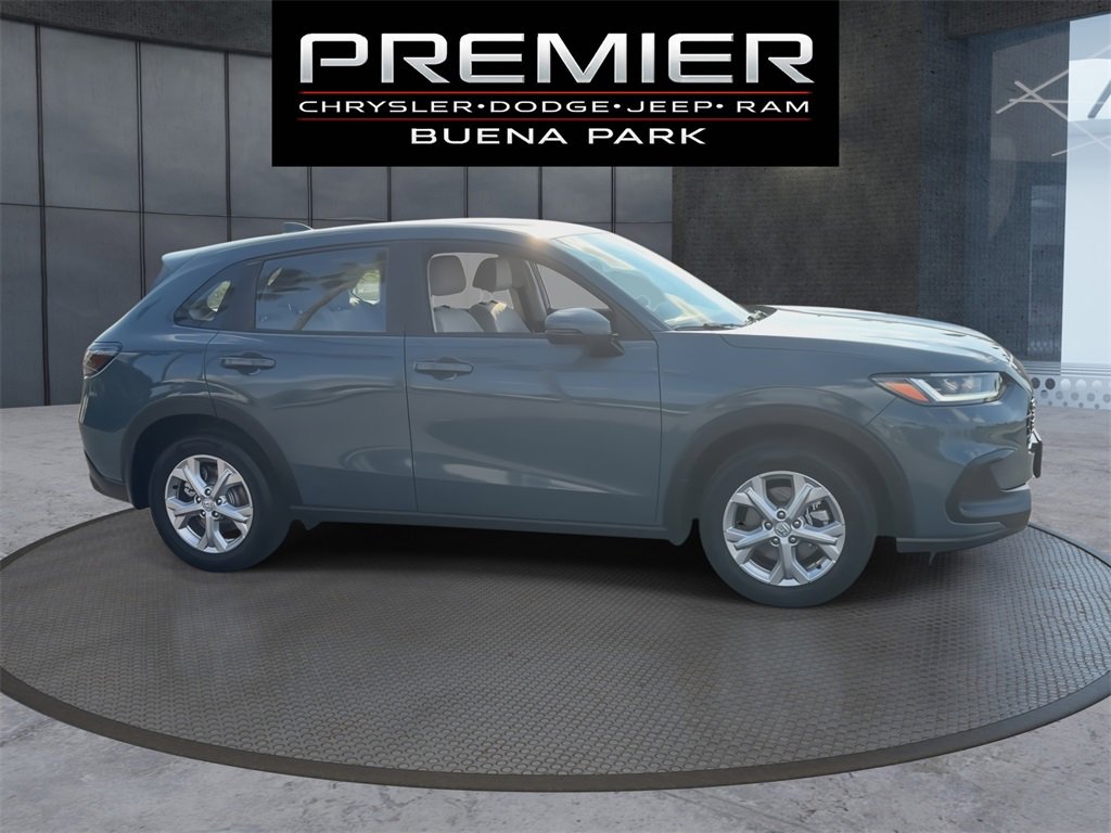 Used 2024 Honda HR-V LX image 9