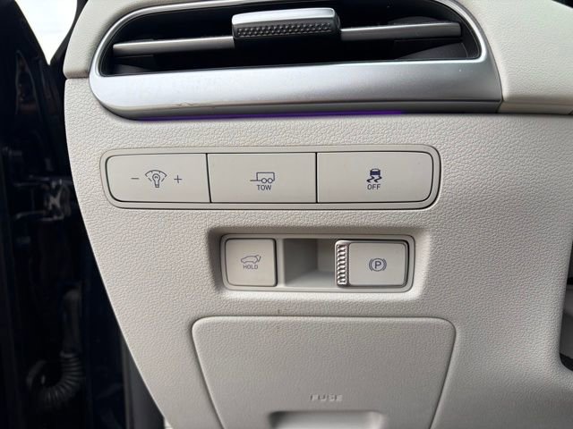 Used 2024 Hyundai Palisade Limited image 32