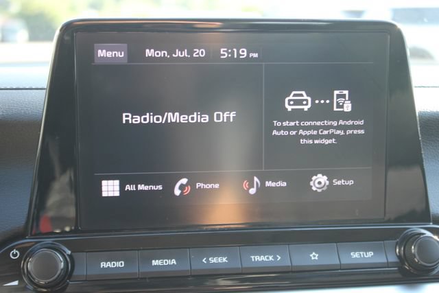 Used 2023 Kia Forte LXS FWD image 5