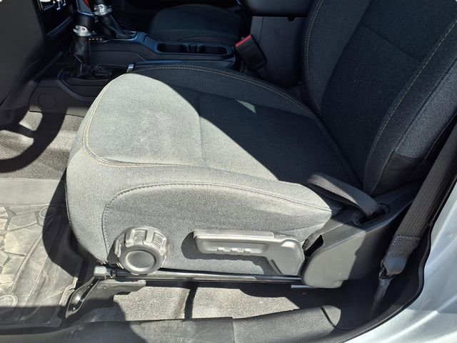 Used 2024 Jeep Wrangler Sport S image 14