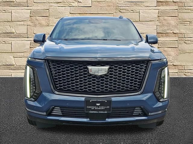 Used 2025 Cadillac Escalade ESV Sport Platinum w/ LPO, ONYX Package AWD/4WD image 5