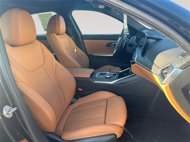 Used 2024 BMW 330i xDrive Sedan w/ Premium Package image 15