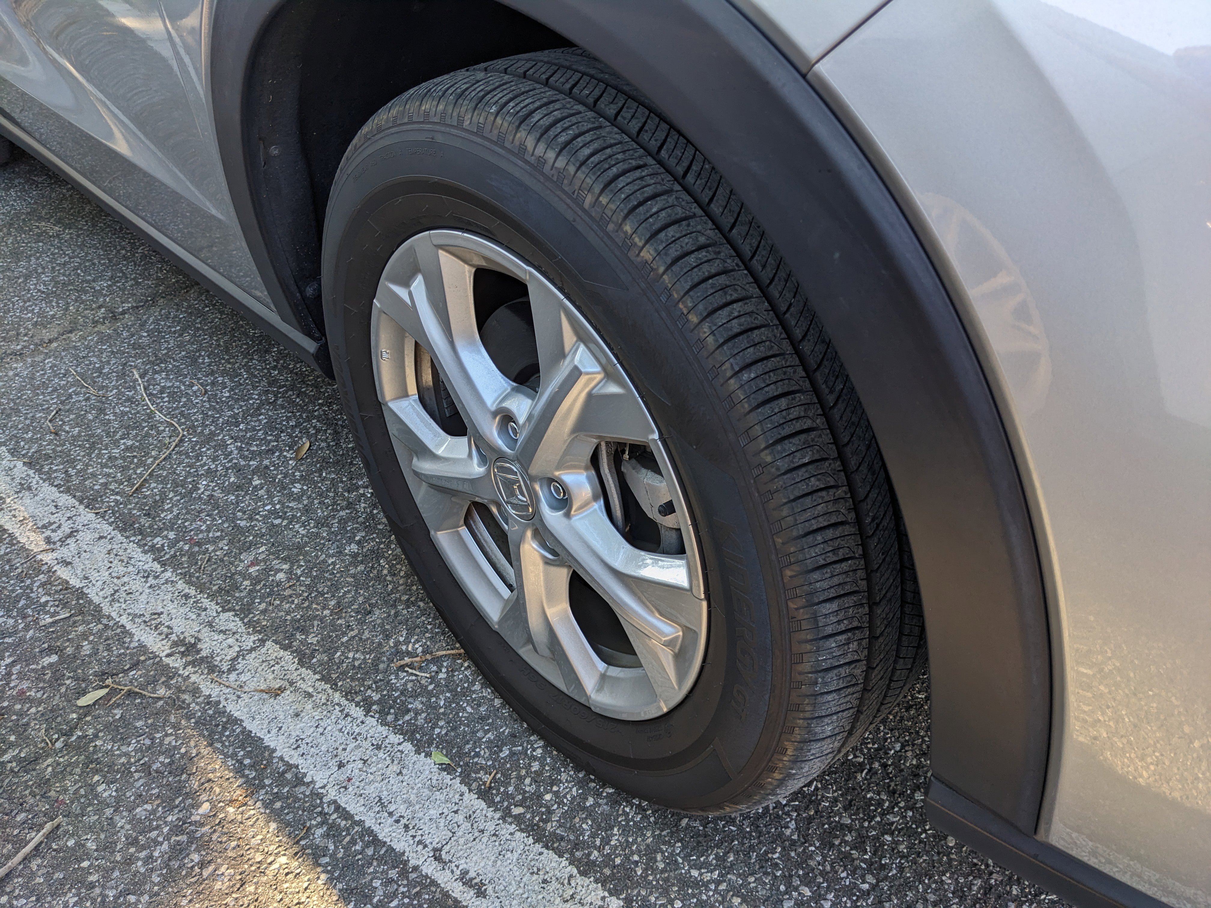 Used 2025 Honda HR-V LX image 6