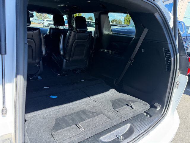 Used 2024 Chrysler Pacifica Limited FWD image 28