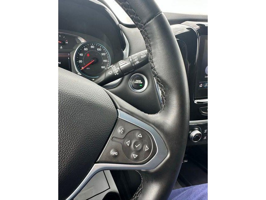 Used 2023 Chevrolet Traverse LT FWD image 39