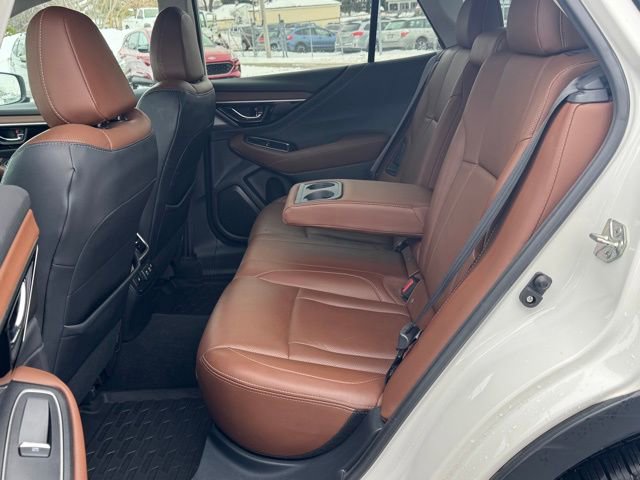 Used 2020 Subaru Outback Touring w/ Popular Package #2 image 17
