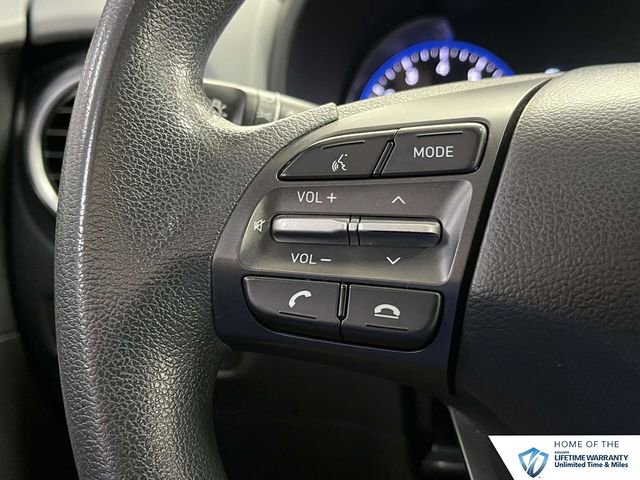 Used 2021 Hyundai Kona SE image 25