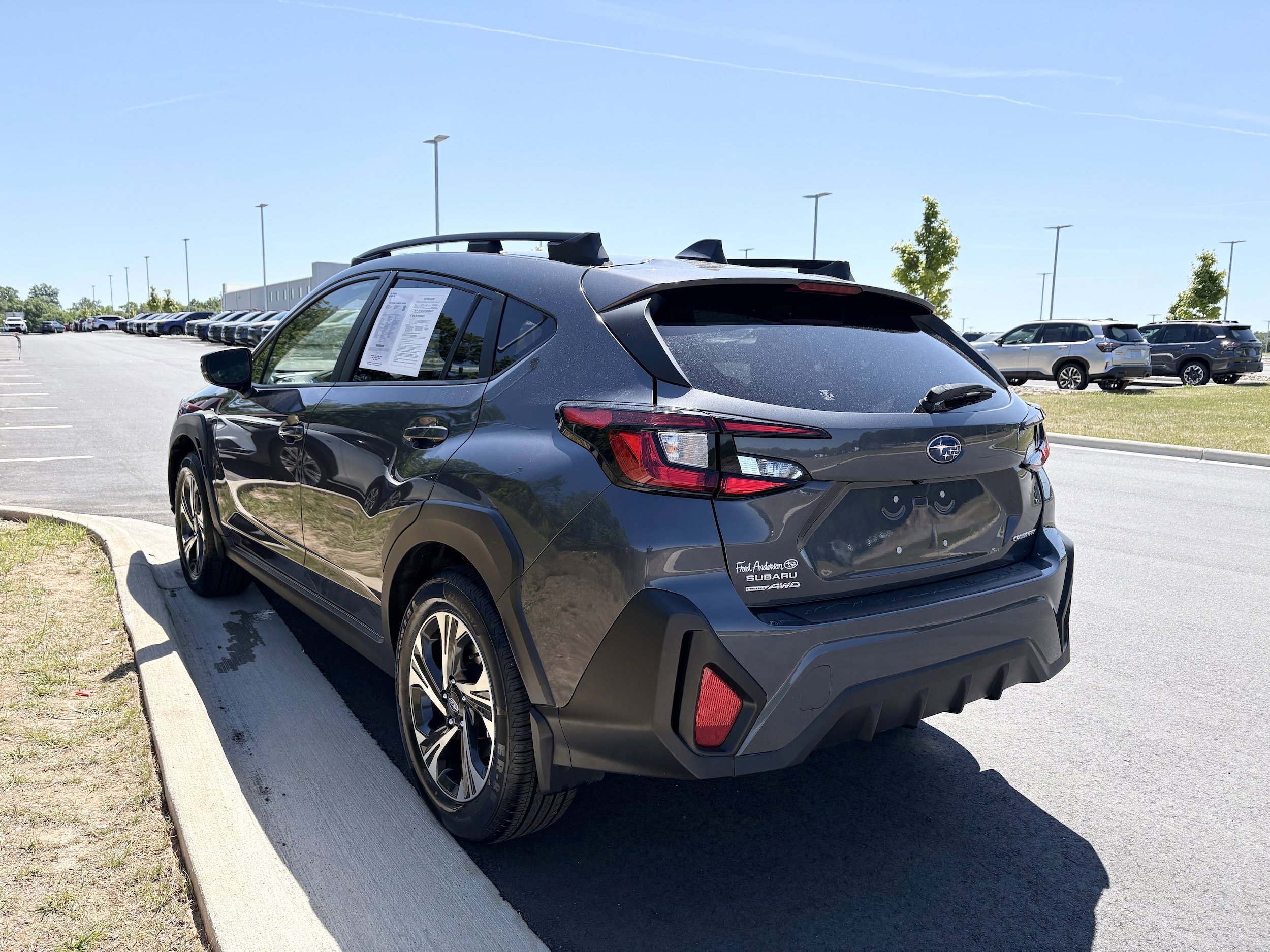 Used 2024 Subaru Crosstrek 2.0i Premium AWD/4WD image 6