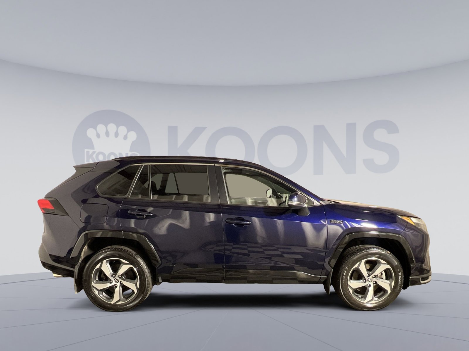 Used 2023 Toyota RAV4 SE w/ Weather & Moonroof Package AWD/4WD image 17
