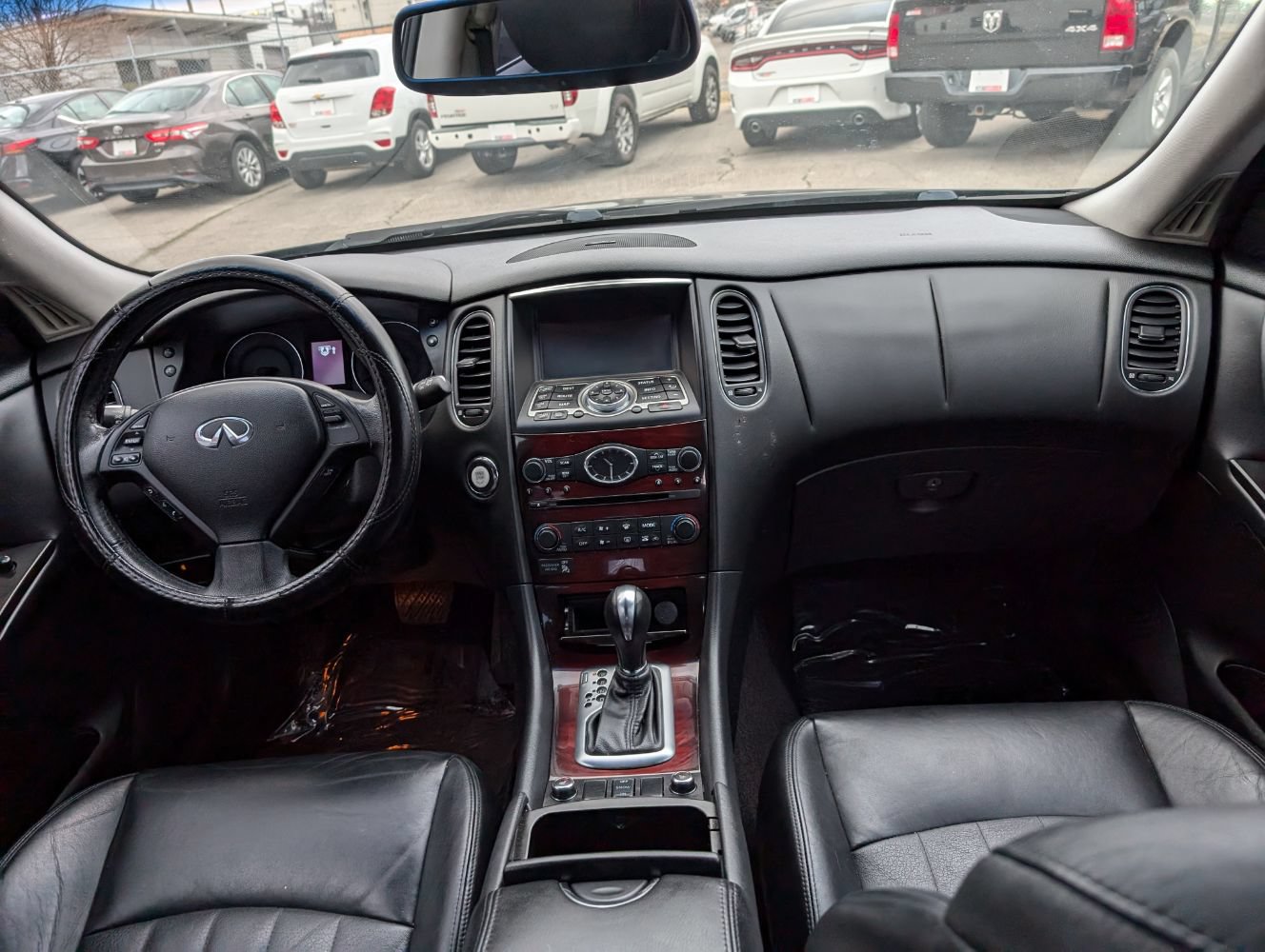 Used 2017 INFINITI QX50 2WD w/ Premium Plus Package image 14